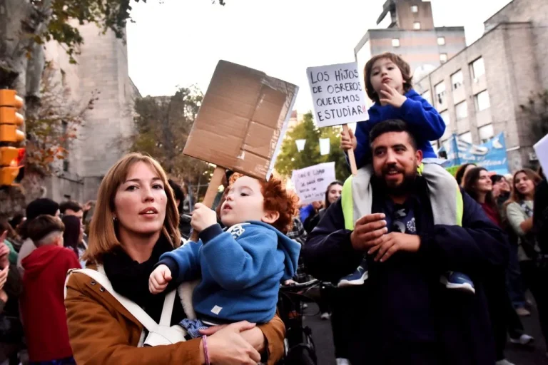 Marcha-EDU-32-1024x683