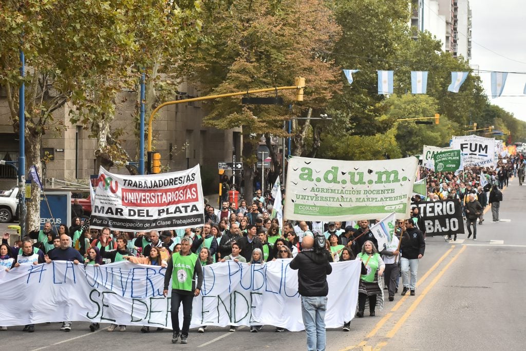 Marcha-Uni-06-1024x683