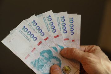 lonHKQM4I_360x240__1