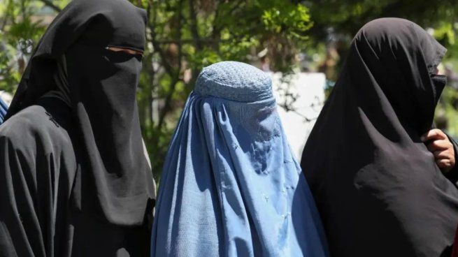 talibanes-mujerespng