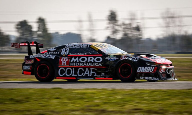 Facundo-Ardusso-Chevrolet-Camaro-Test-La-Plata-TC-2024-3-800x480