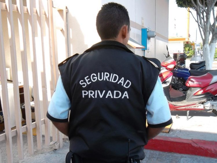 000539402-seguridad-privada-750x563