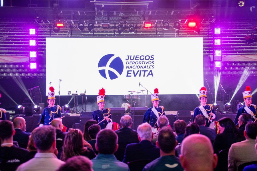 EVITA-POLI-12-1024x682