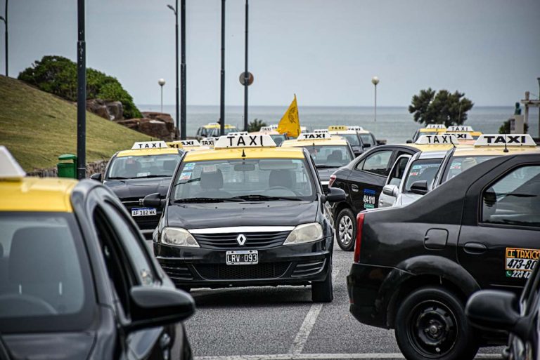 PROTESTA-TAXI-11