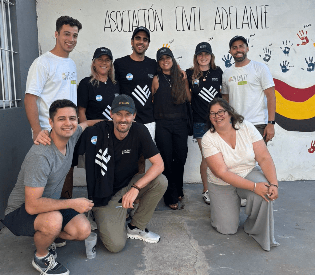 SocialFriday3-1024x893