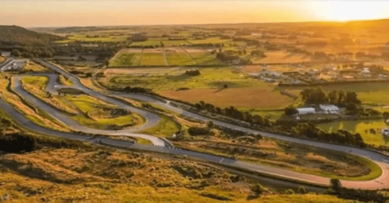 488525062_17908079667076985_6377035740237341475_n-768x402